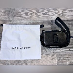 Marc Jacobs crossbody black camera bag with dust bag